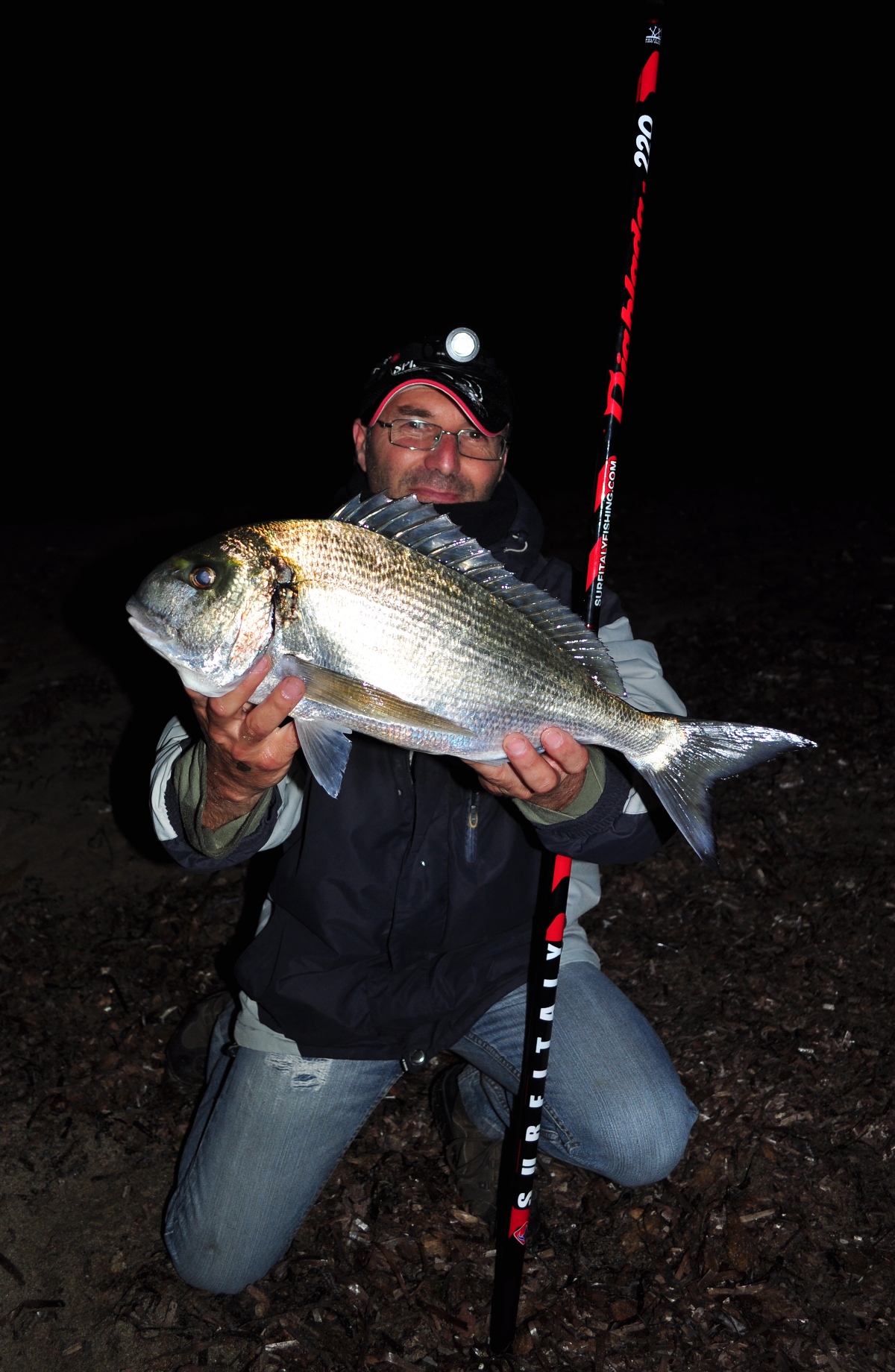 Pescare-spiaggia-estate-canne-mulinelli-surfcasting-beach-ledgering